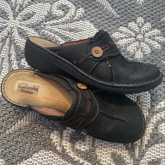 Clarks Artisan Women’s Size 9 Leather Clog Mules💕 - Picture 5 of 9